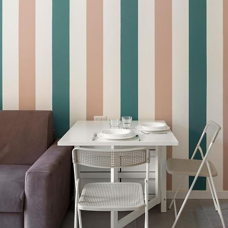 Peaceful Nest In Citta Studi Area Via Botticelli Apartment Milan Luaran gambar